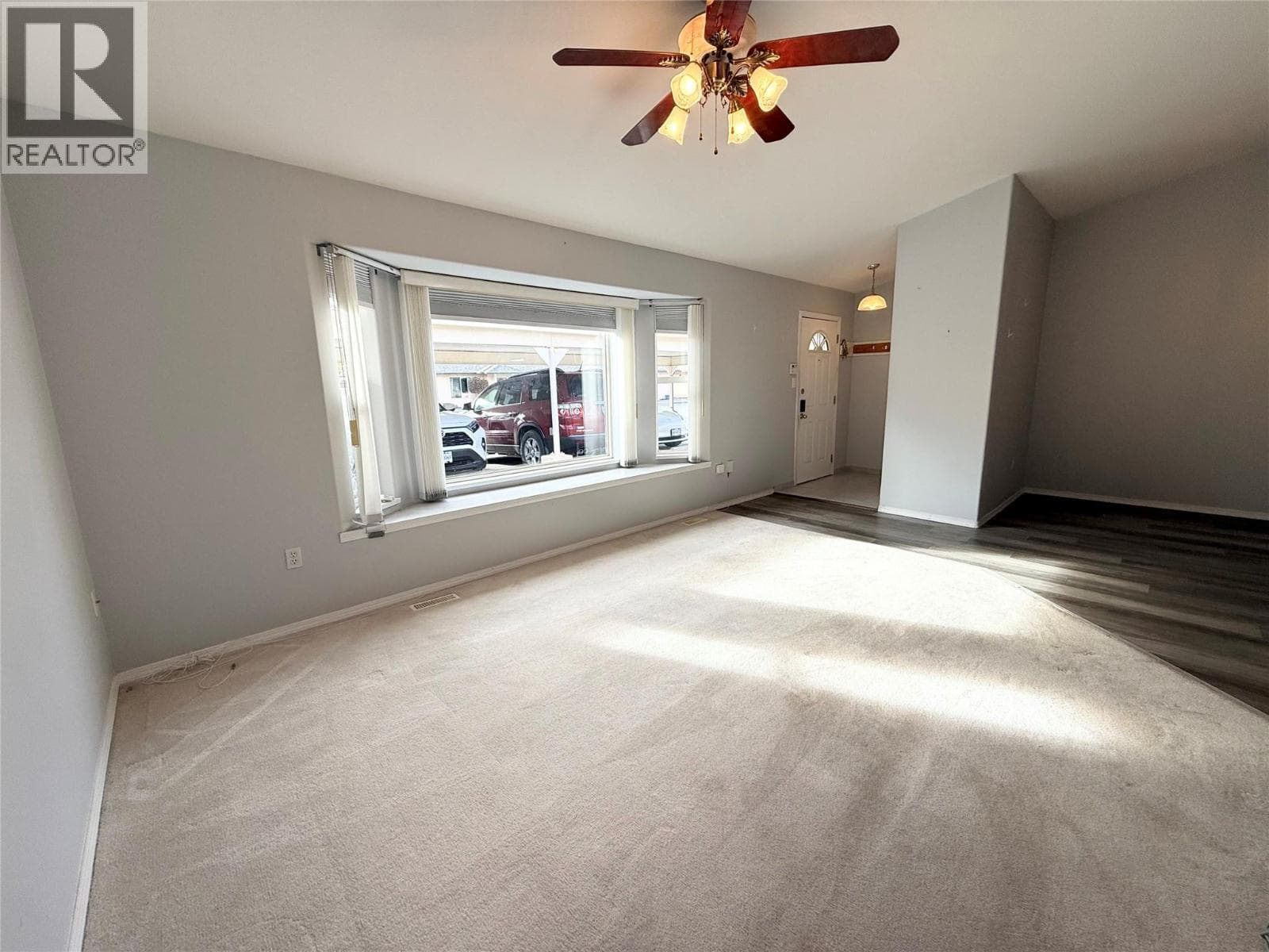 2760 Voght Street Unit# 6, Interior REALTORS® — photo 5