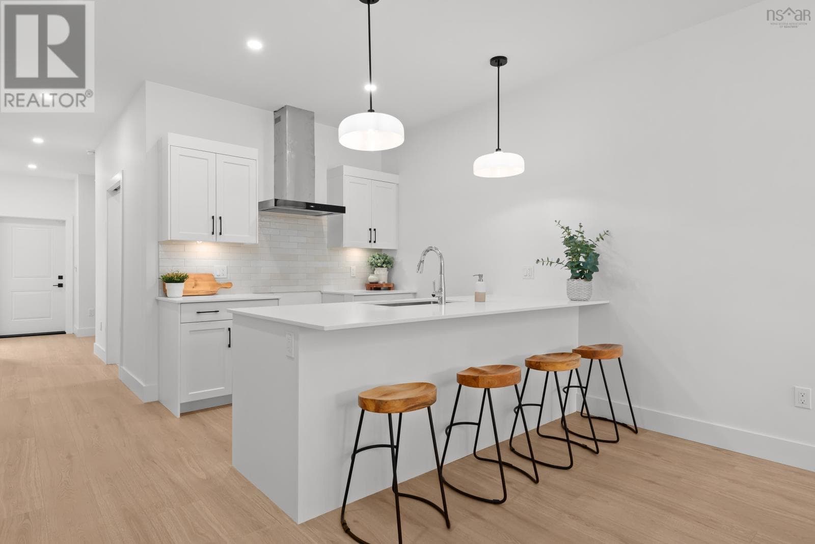 20 SEYVAL DRIVE, NSAR — photo 5