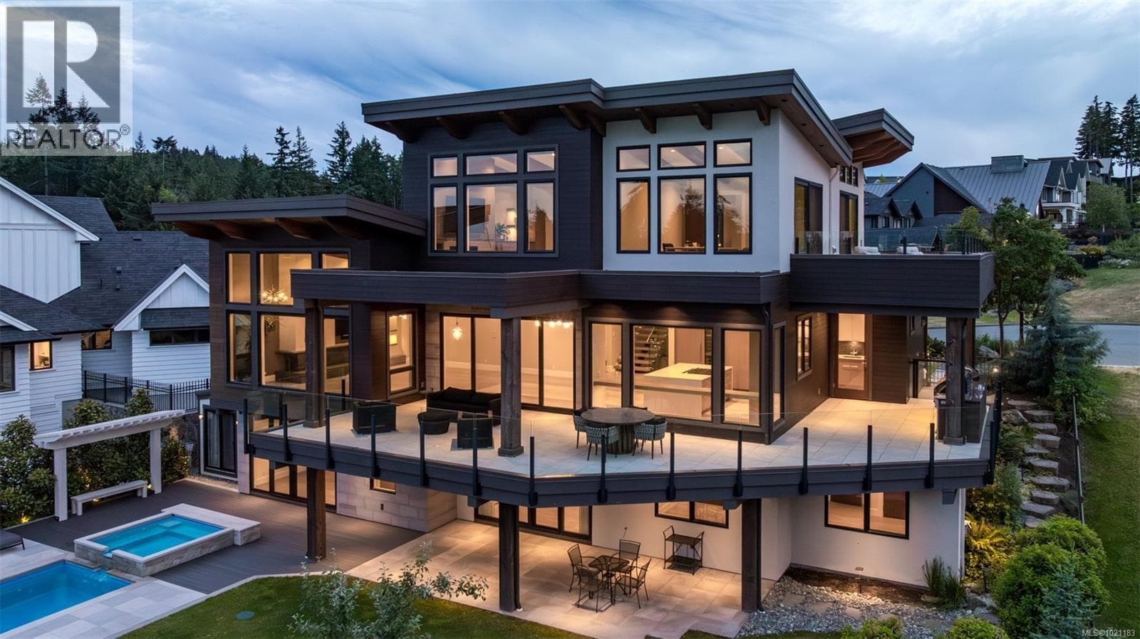 2022 PEBBLE DRIVE — photo 3