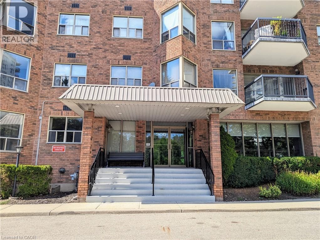 300 KEATS Way Unit# 407, Cornerstone — photo 3