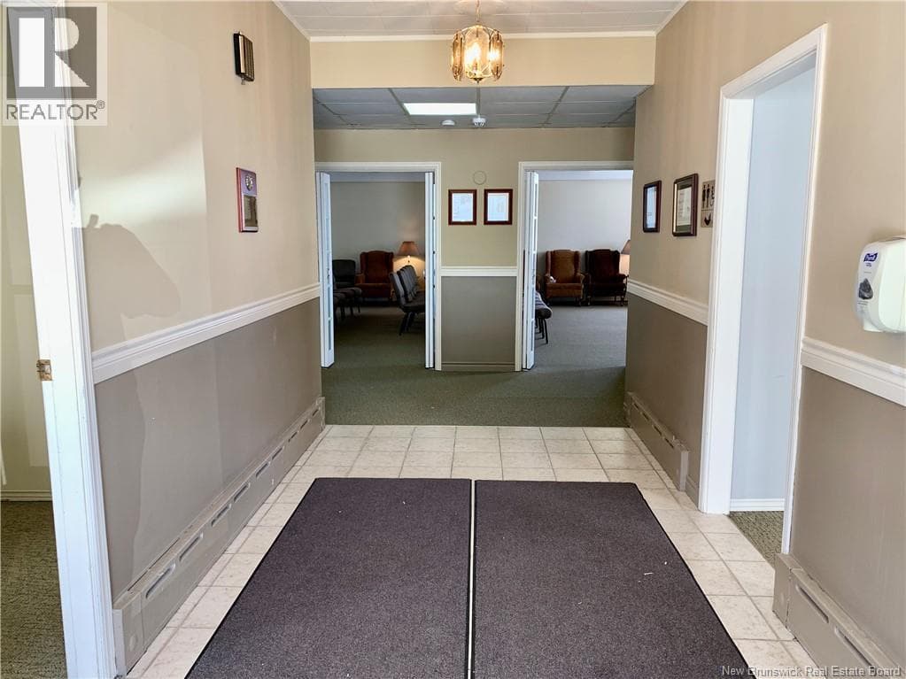 421 VICTORIA STREET, New Brunswick — photo 4