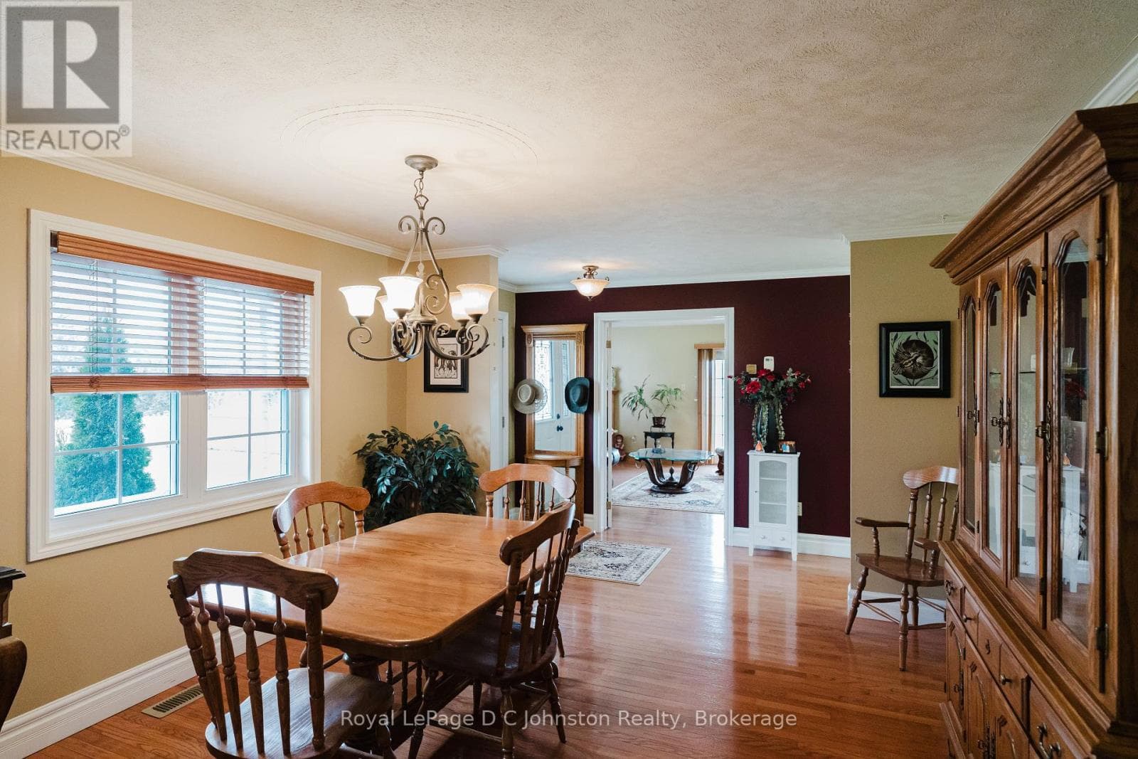 496 SPENCE STREET, OnePoint — photo 4