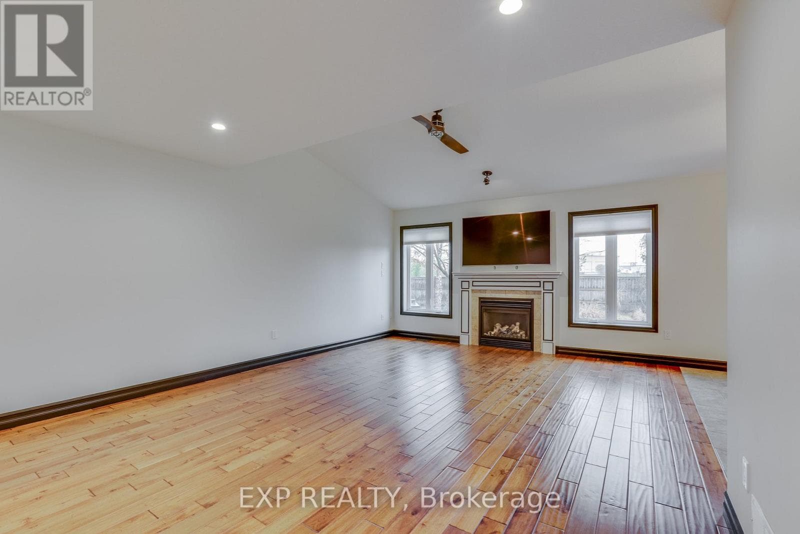 2701 BATEMAN TRAIL — photo 4
