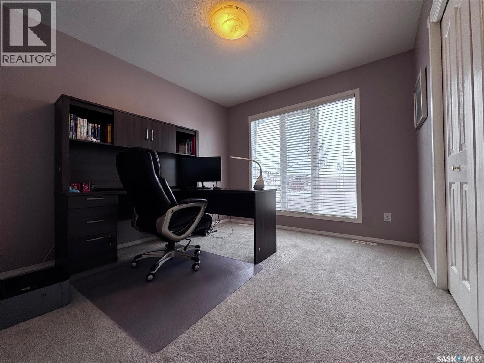 611 LE MAY CRESCENT in