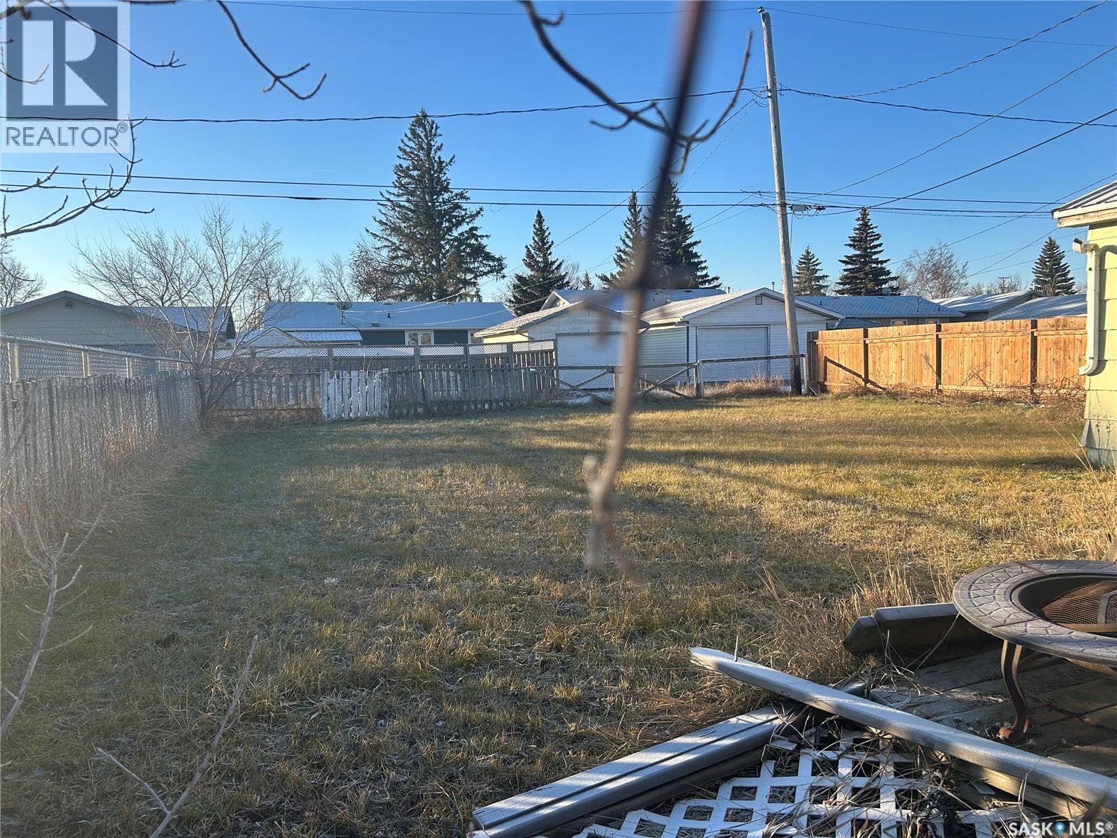 618 98th AVENUE, Saskatchewan — photo 4
