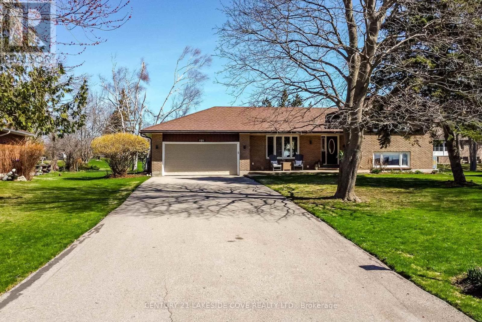 121 BAYSHORE DRIVE — photo 3