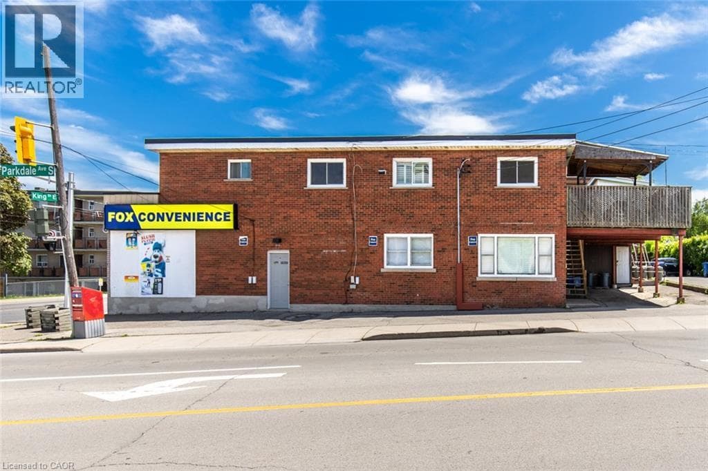 2340 KING STREET EAST — photo 2