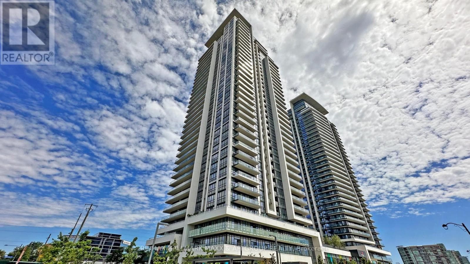 2615 - 38 GANDHI LANE in Markham West