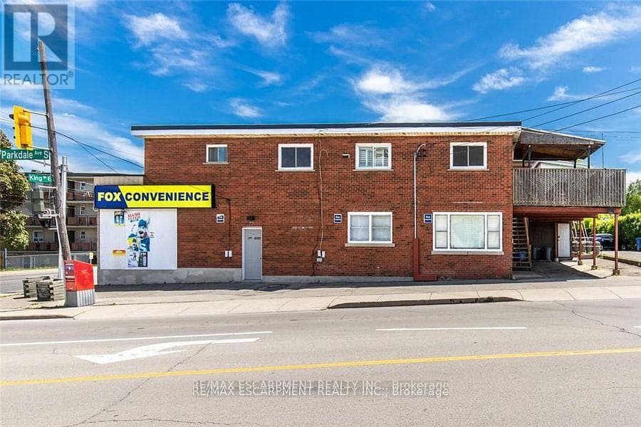 2340 KING STREET EAST in Glenview East