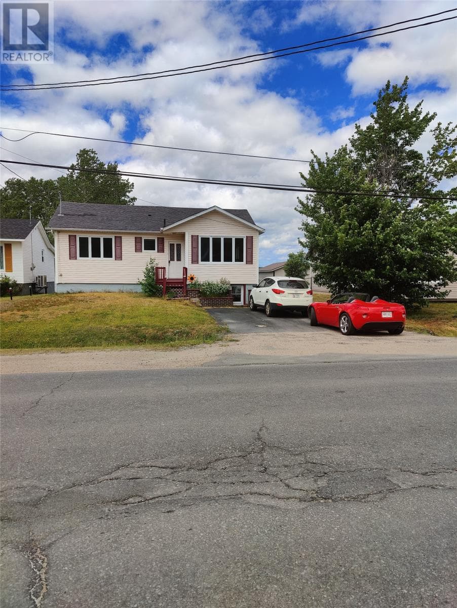 69 MAIN STREET SOUTH, Newfoundland & Labrador — photo 2