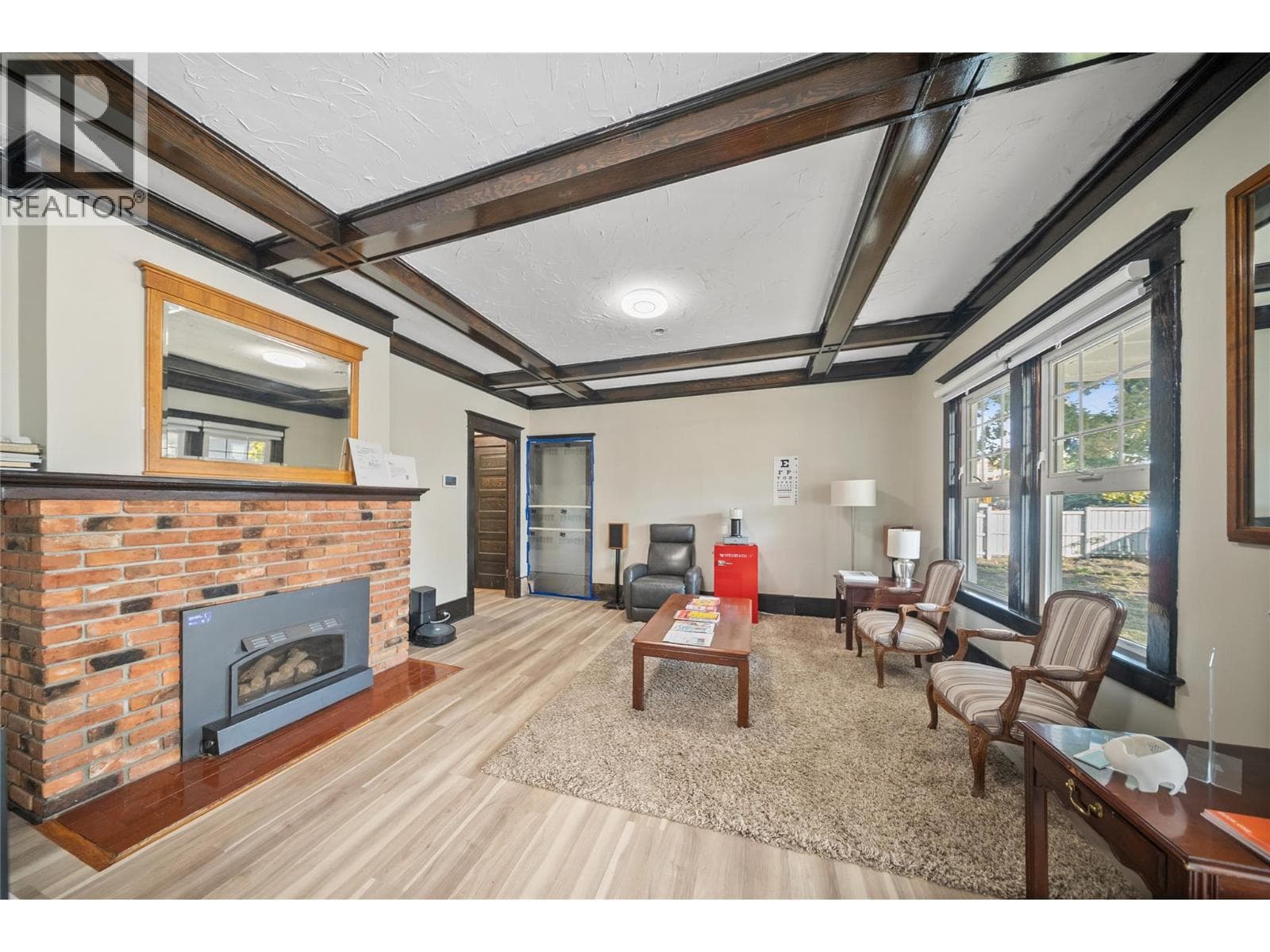 2340 PANDOSY STREET, Interior REALTORS® — photo 5