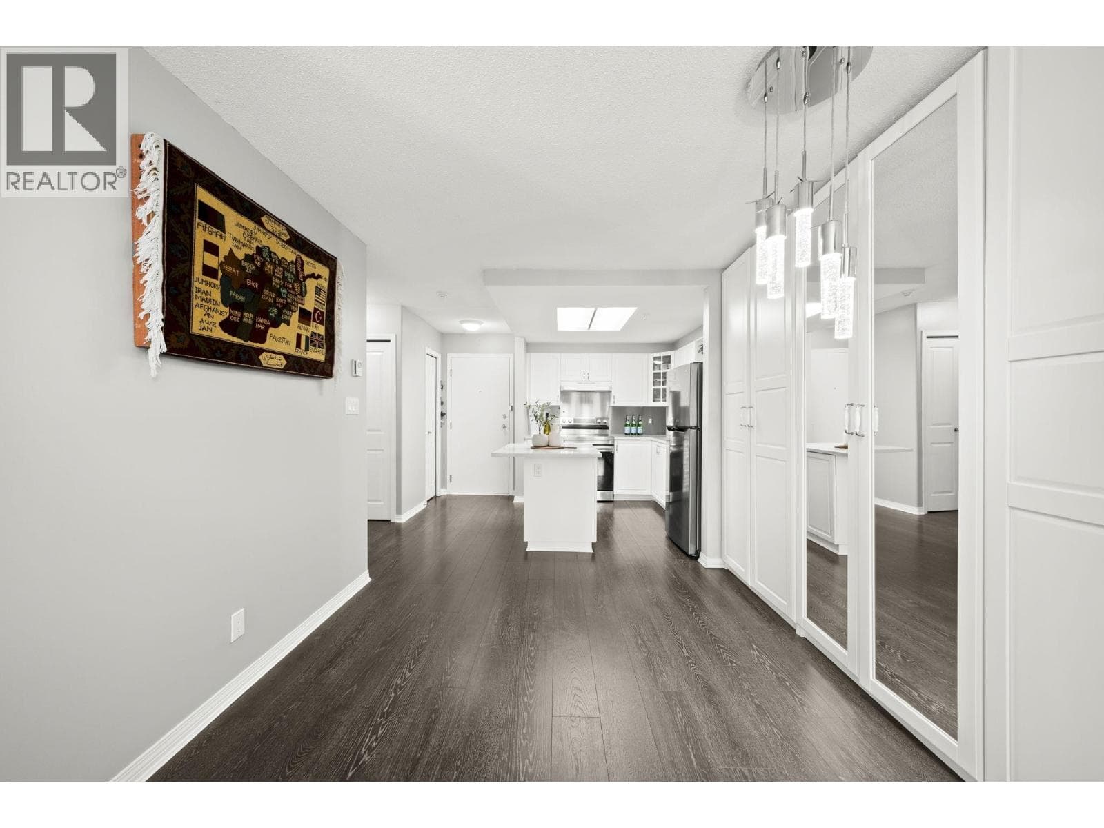 202 1650 GRANT AVENUE, Greater Vancouver — photo 3