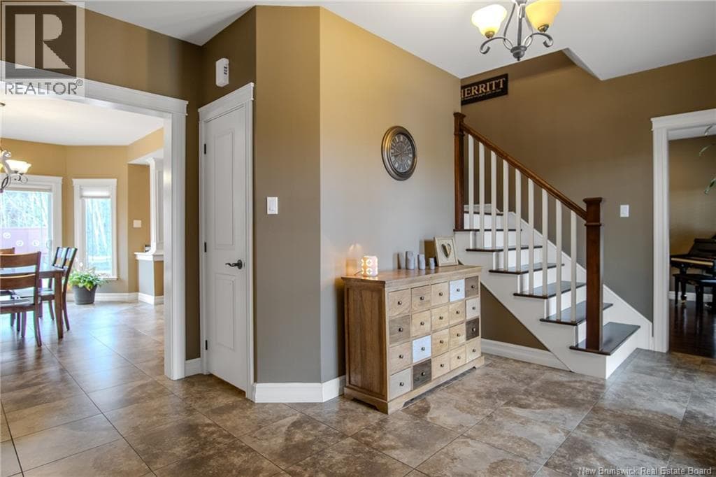 18 MAPLECREST DRIVE, New Brunswick — photo 4