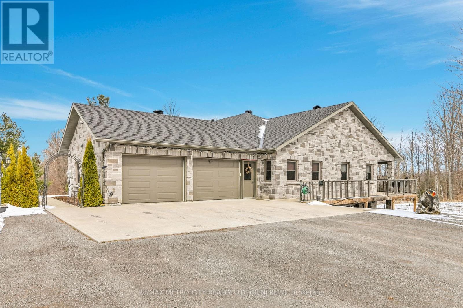3280 BURNSTOWN ROAD, Renfrew County — photo 2