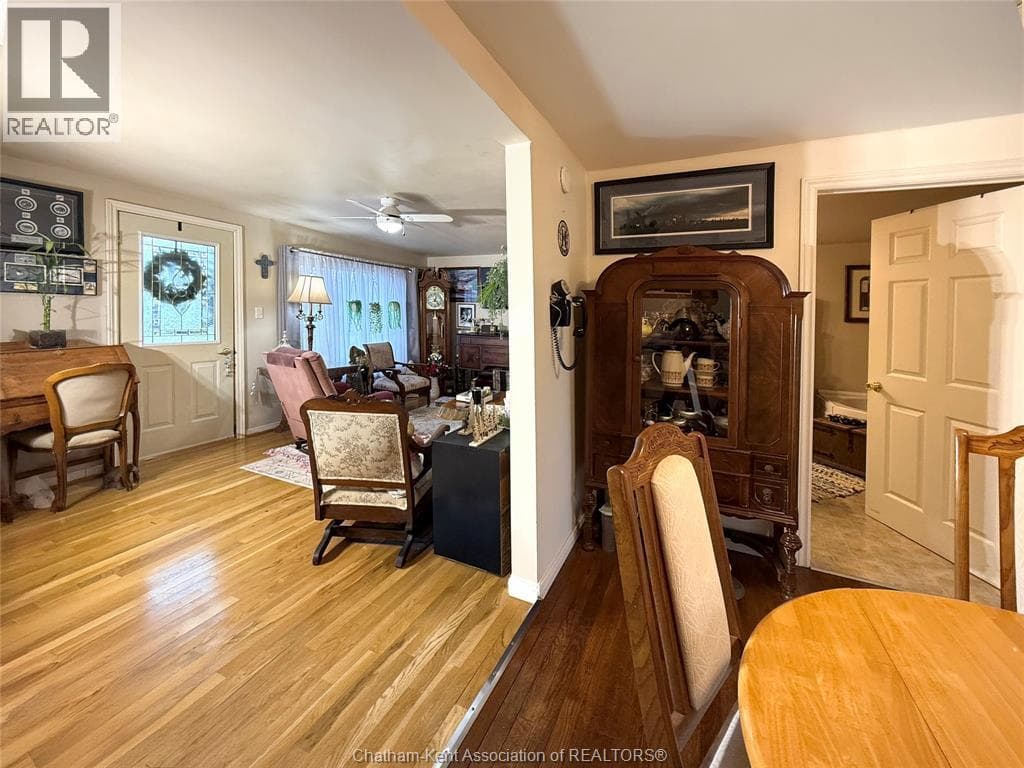 21 Albert AVENUE, Chatham Kent — photo 3
