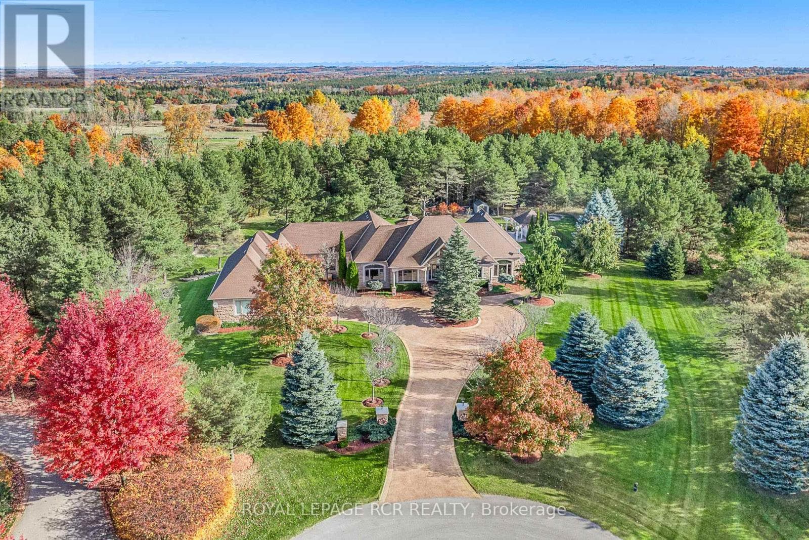 7 SUGARBUSH LANE — photo 3