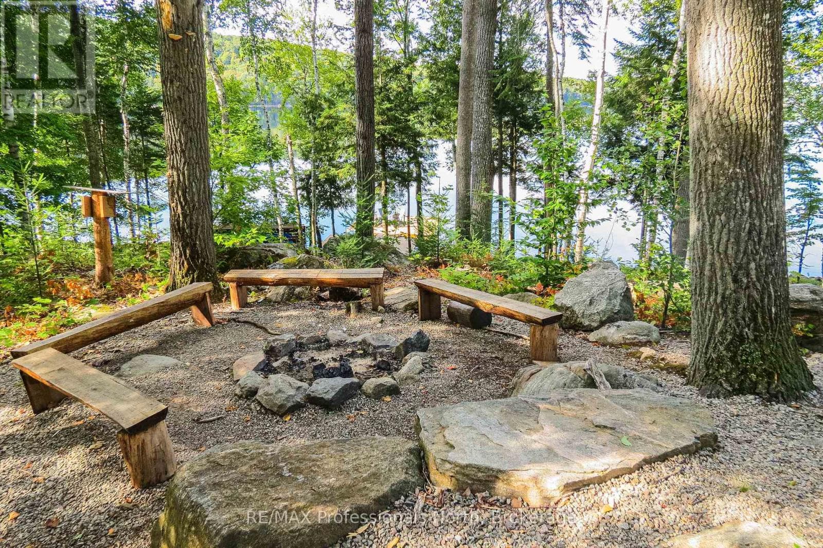 1237 BURLYWOOD TRAIL — photo 4
