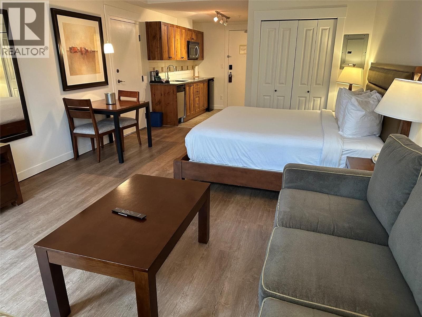 4200 LAKESHORE Drive Unit# 108 in 