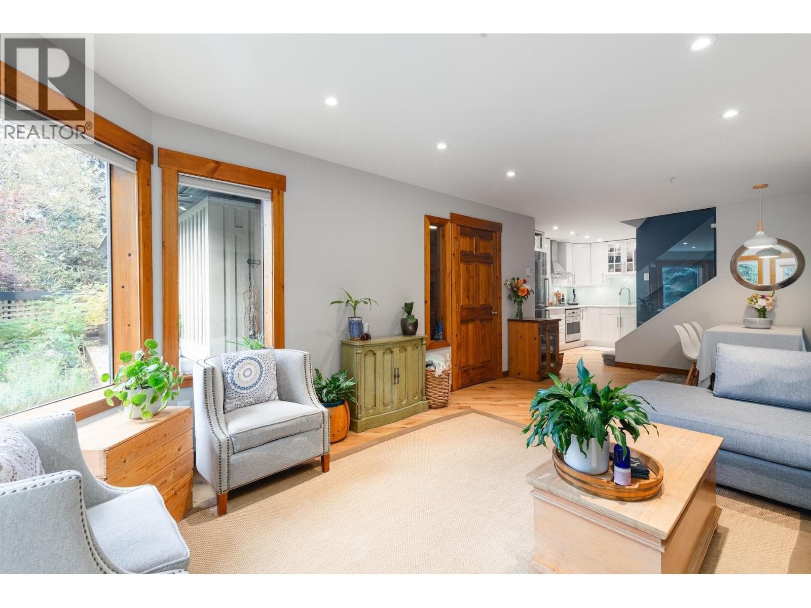 3 4725 SPEARHEAD DRIVE, Greater Vancouver — photo 3