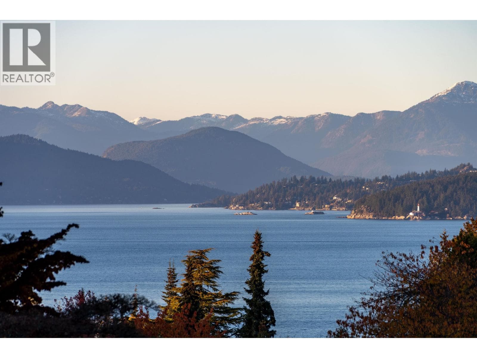 5550 KINGSTON ROAD, Greater Vancouver — photo 3