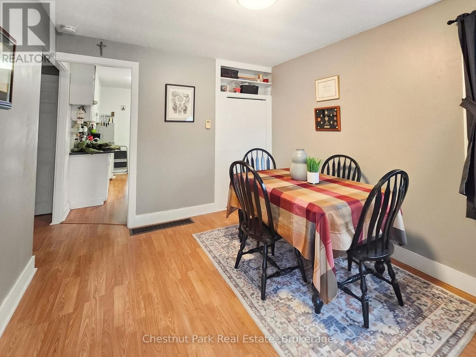 318 WEST STREET N, OnePoint — photo 2