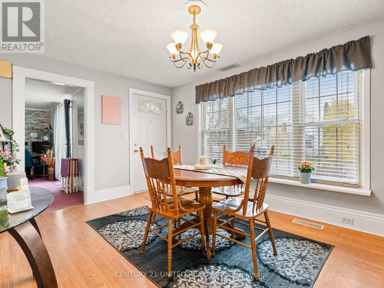 316 TWEED STREET, Central Lakes — photo 4