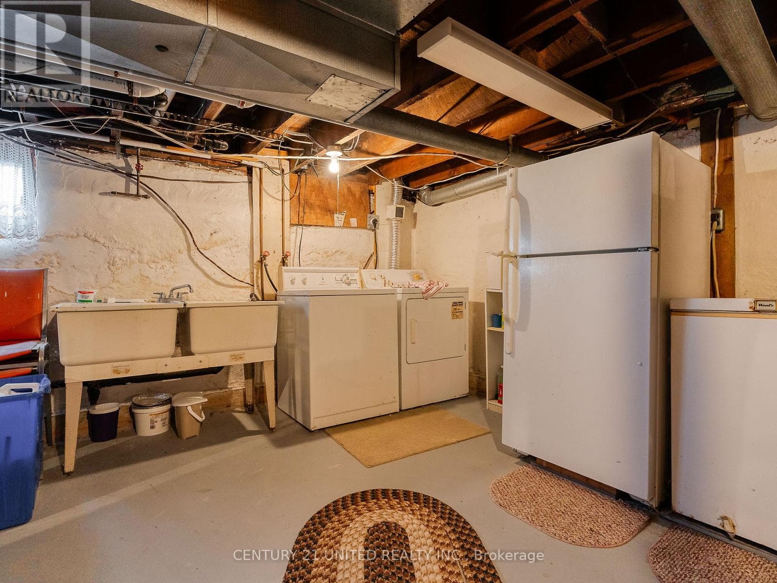 316 TWEED STREET, Central Lakes — photo 3