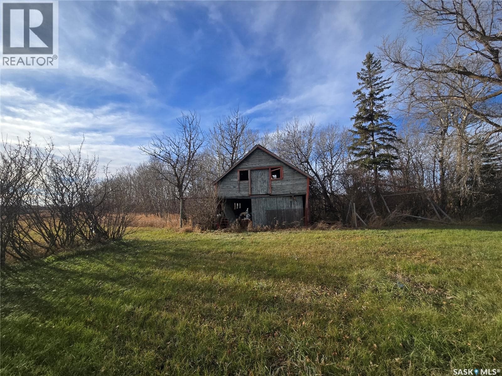 Yellow House Acreage, Saskatchewan — photo 3