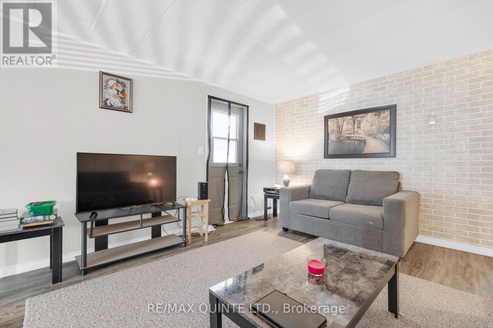 44 - 311 DUNDAS STREET, Central Lakes — photo 4