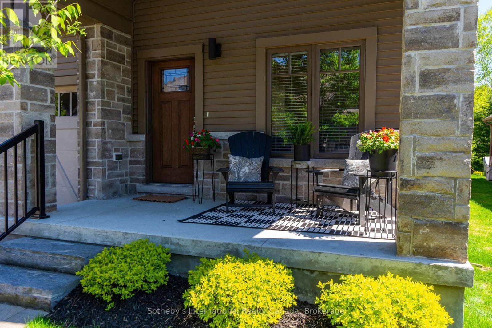 30 SERENITY PLAZA CRESCENT in 