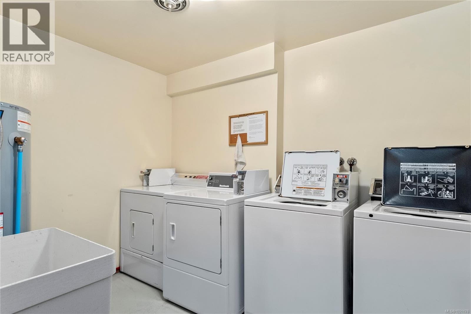 105 962 Island Hwy S, Vancouver Island — photo 3