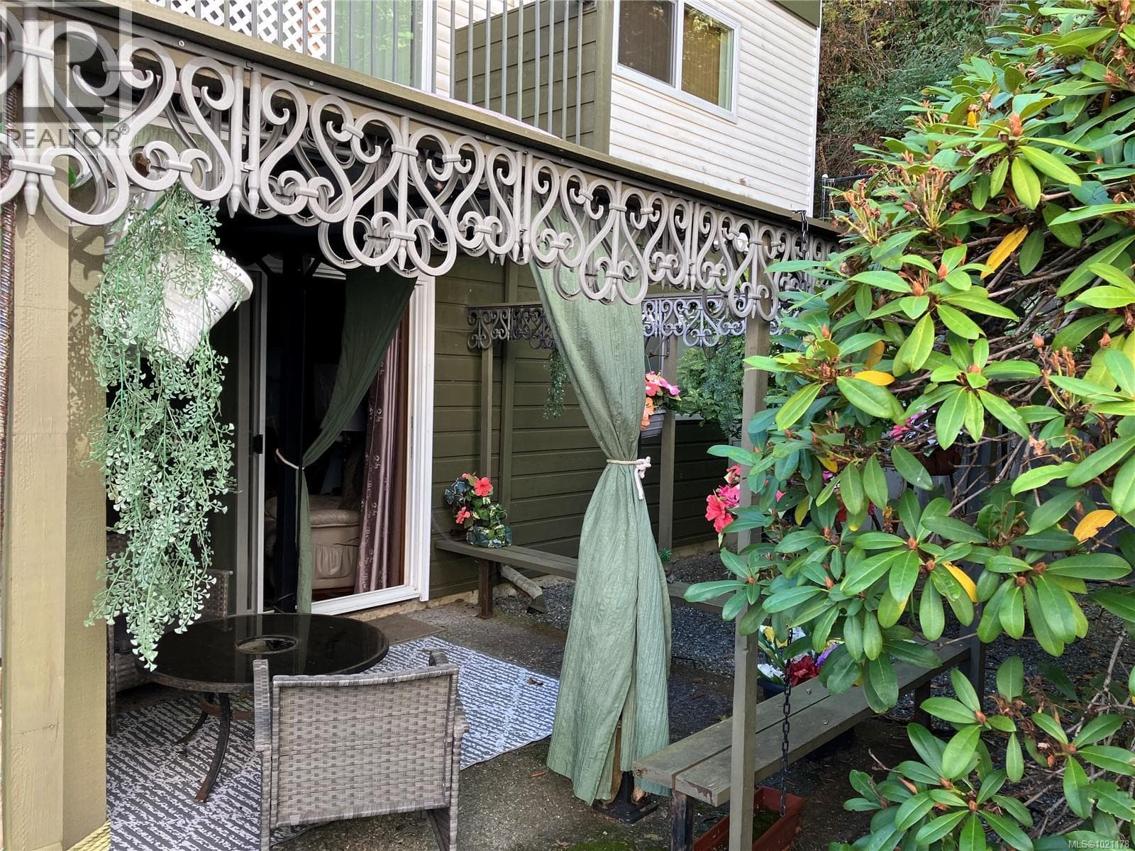 105 962 Island Hwy S, Vancouver Island — photo 4