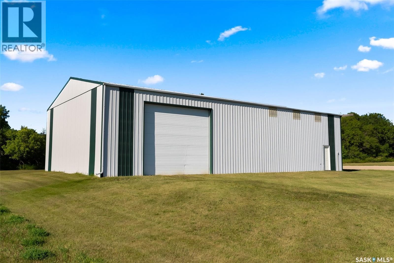 Lipton Acreage - 15 Acres, Saskatchewan — photo 5