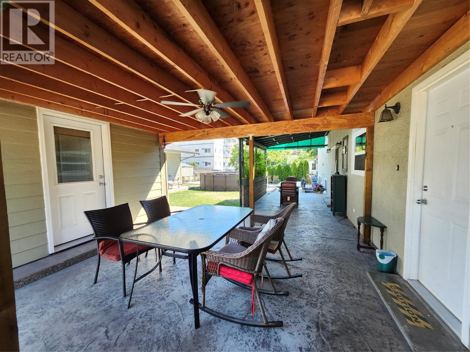 6453 PARK DRIVE, Interior REALTORS® — photo 3