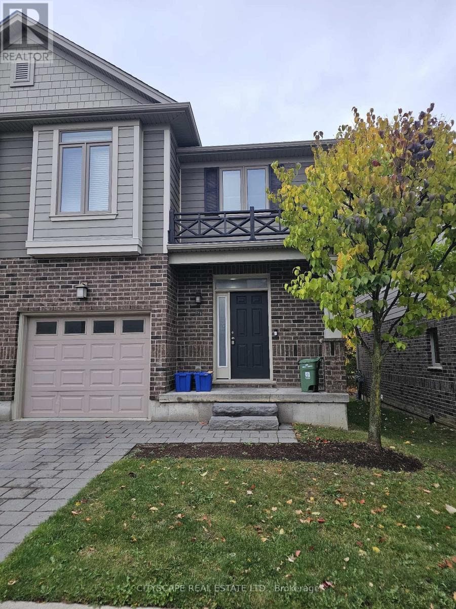 50 - 112 NORTH CENTRE ROAD in Uplands