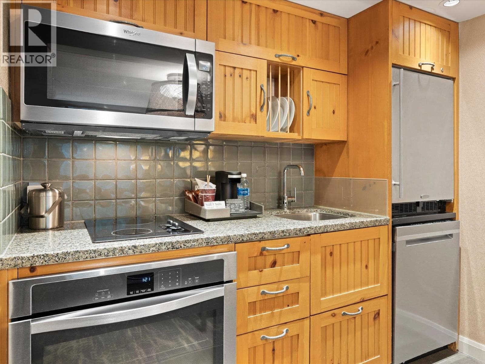 972 4090 WHISTLER WAY, Greater Vancouver — photo 3