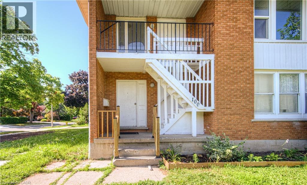 100 WESTWOOD DRIVE, Cornerstone — photo 3