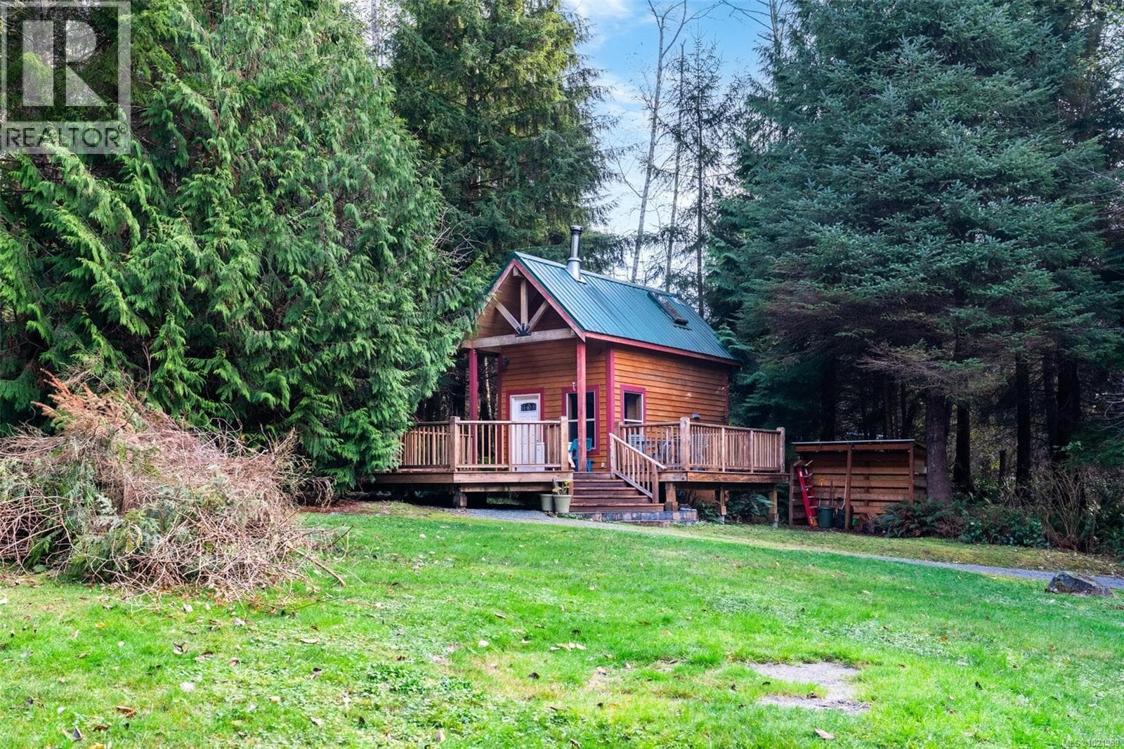 2725 Seaside Dr, Victoria — photo 2
