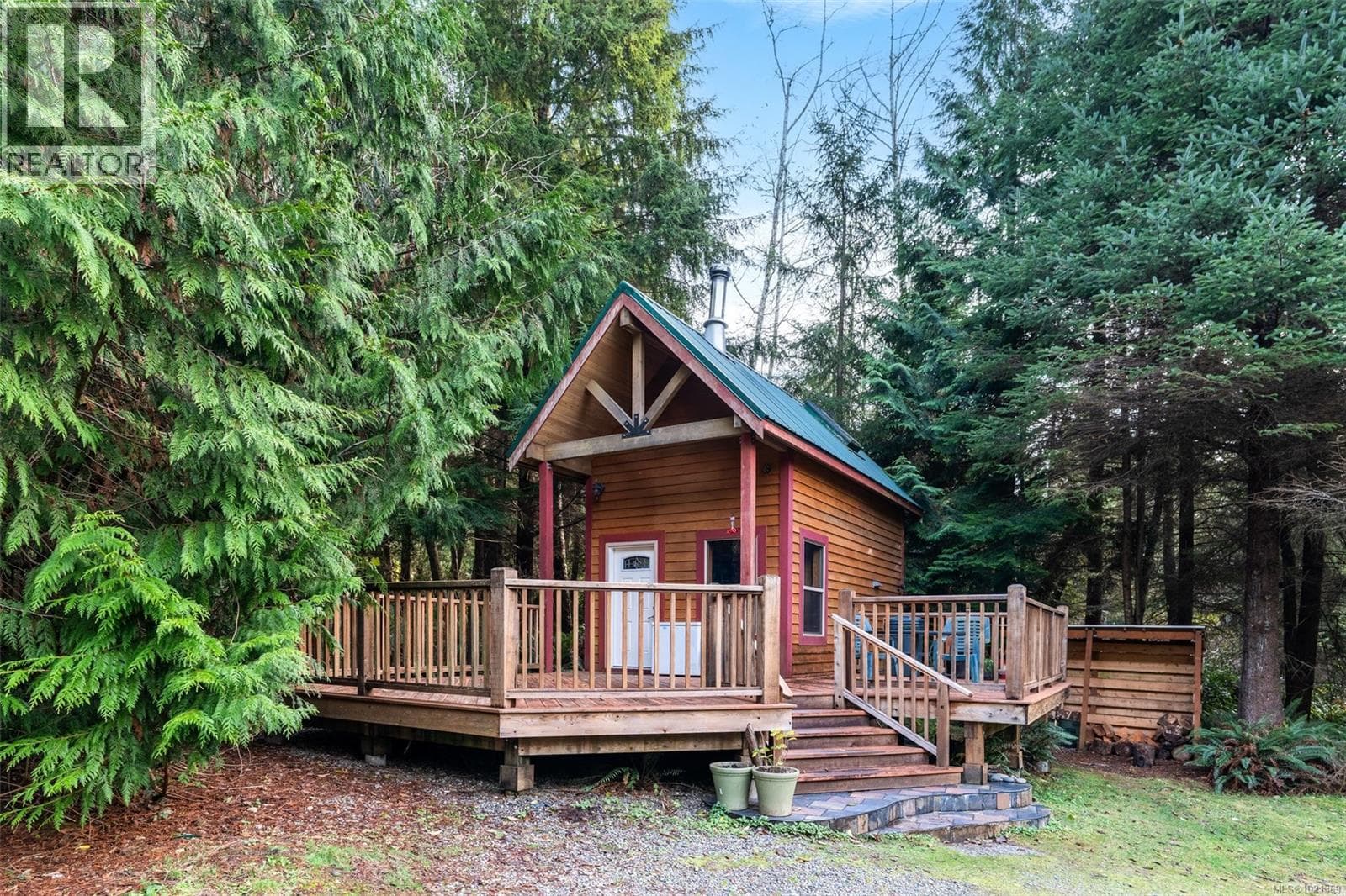 2725 Seaside Dr, Victoria — photo 4