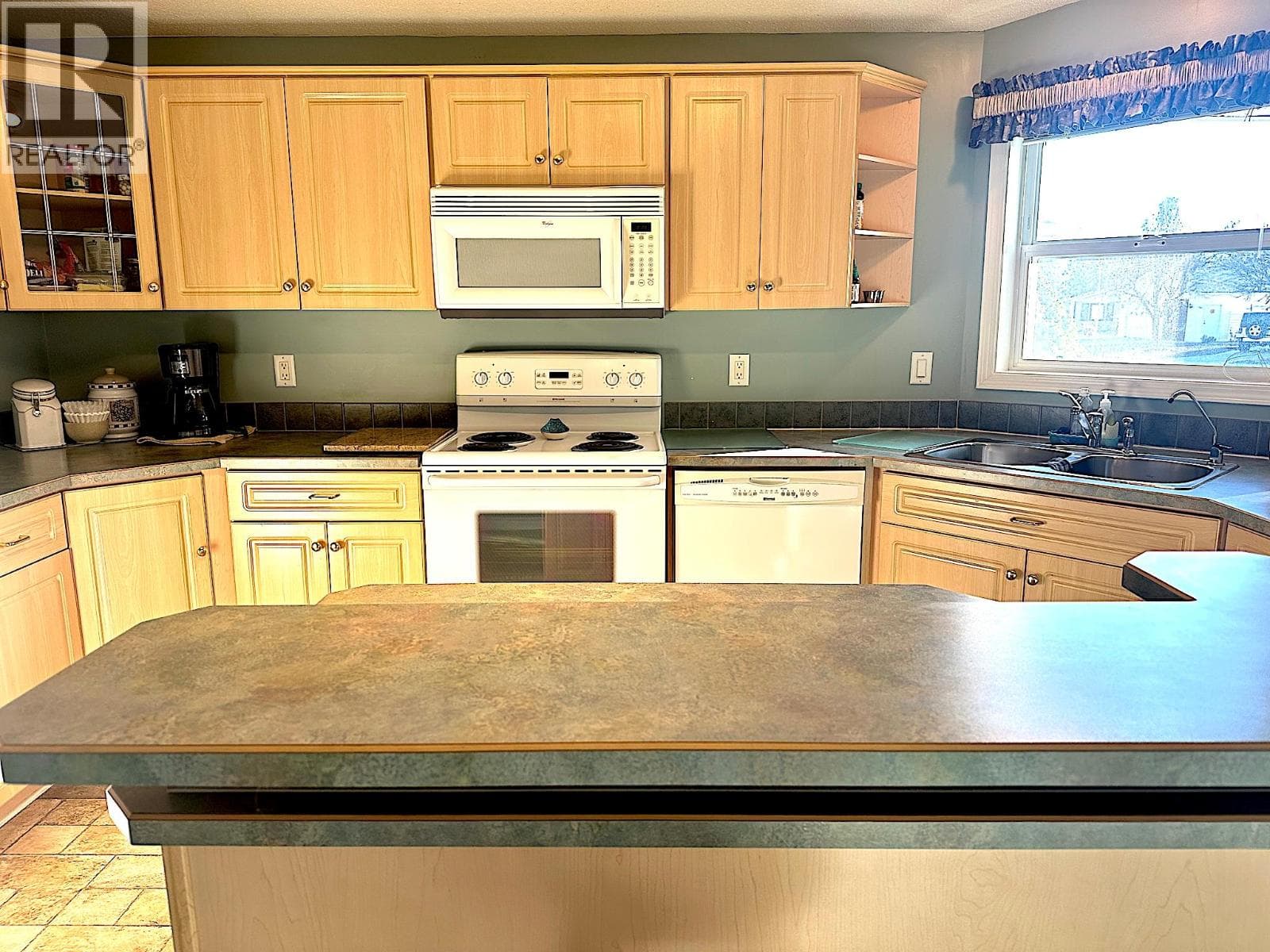 9510 Highway 97N Unit# 59, Interior REALTORS® — photo 5