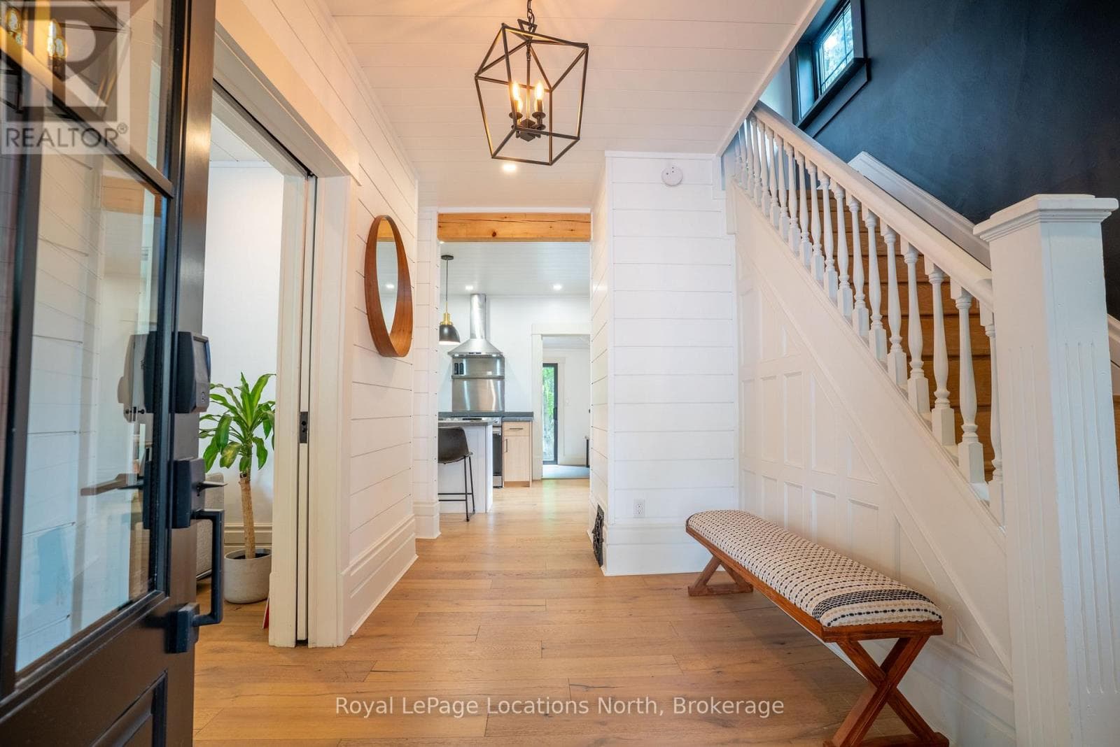 24 MARSHALL STREET WEST, OnePoint — photo 2