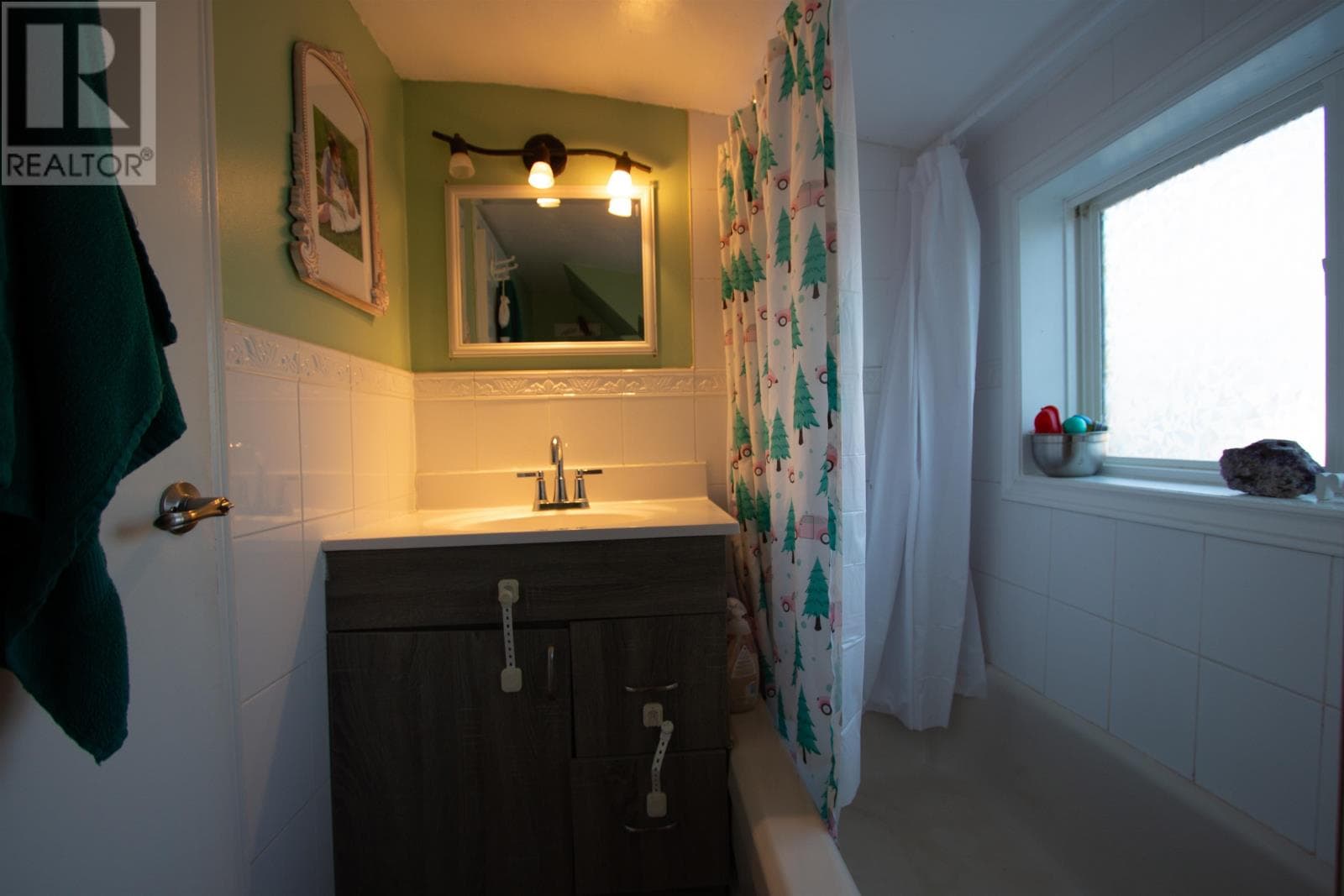 77 RUSSELL STREET, PEIA — photo 4