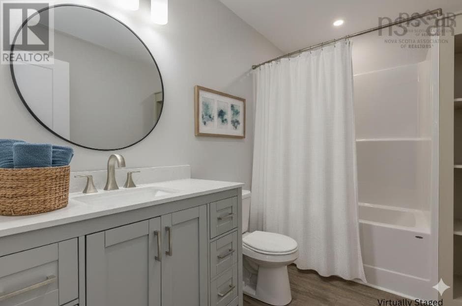 422 East Torbrook Road in 