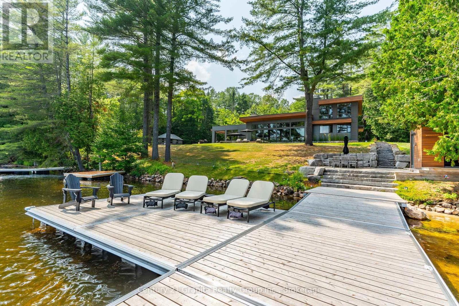 1085 GRACE ROAD in 