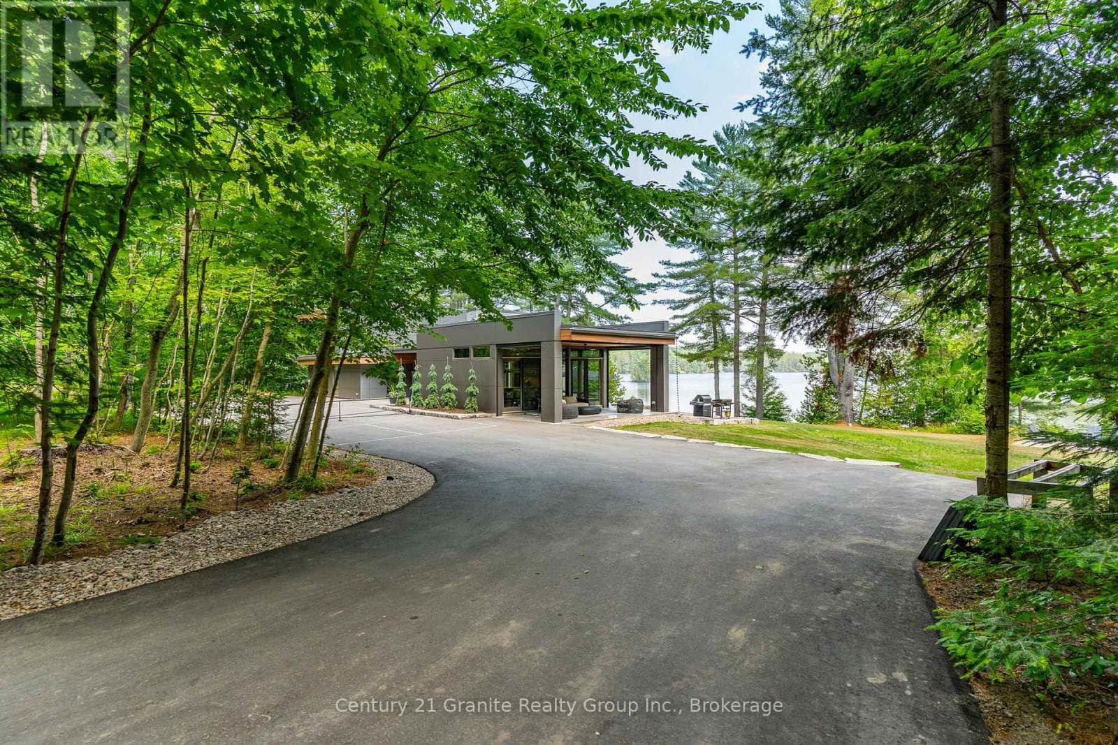 1085 GRACE ROAD, OnePoint — photo 3