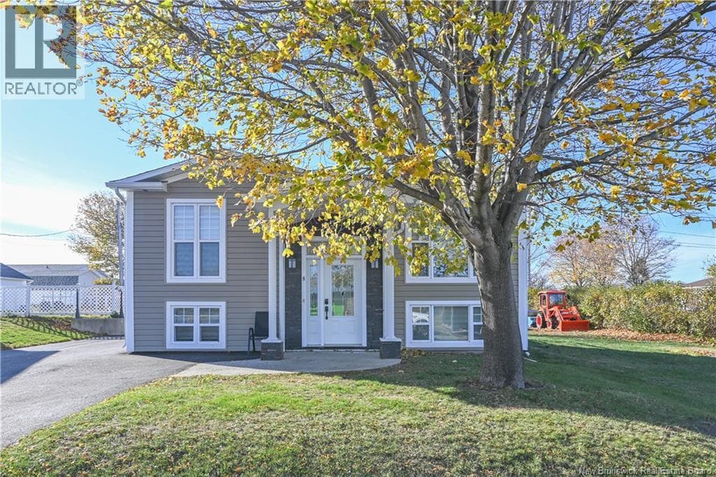 8 RUE HACHE, New Brunswick — photo 2