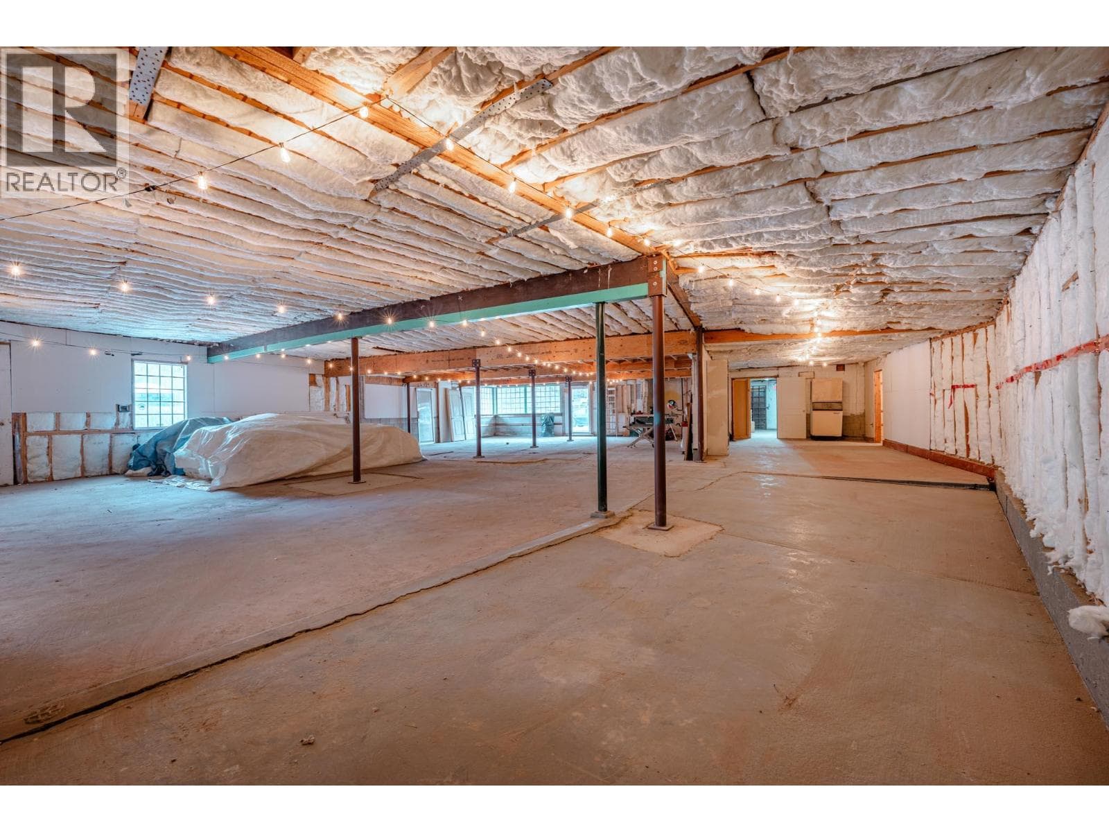 1403 Victoria Road, Interior REALTORS® — photo 5