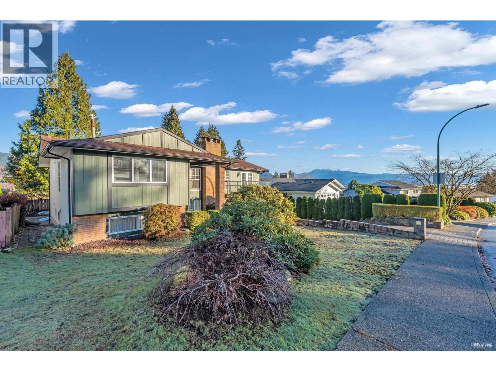 2731 DAYBREAK AVENUE, Greater Vancouver — photo 3