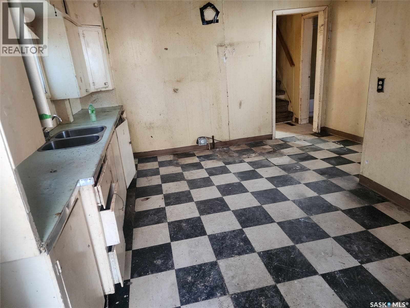 845 EDGAR STREET, Saskatchewan — photo 3