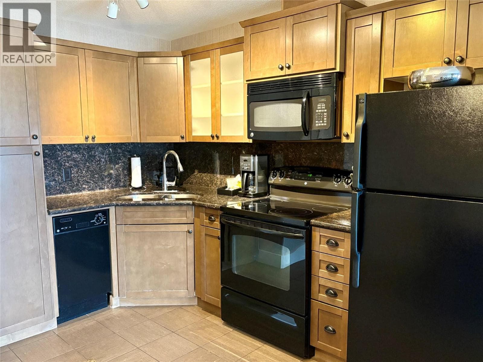 1200 RANCHER CREEK Road Unit# 322C, Interior REALTORS® — photo 3
